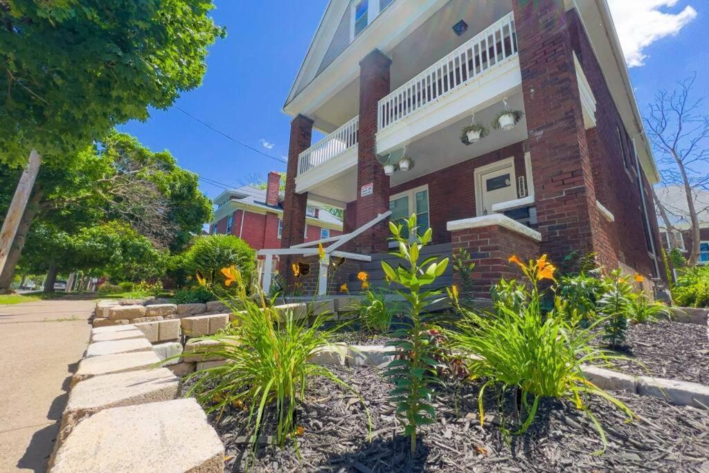 ניאגרה פולס Comfortable 3Br, 1 Bath Close To The Falls מראה חיצוני תמונה